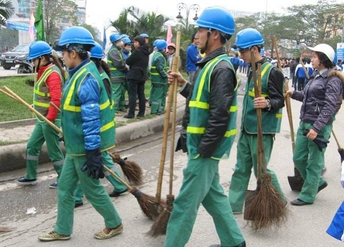 Đồng phục vệ sinh mang lại sự thoải mái cho người mặc, giúp nâng cao tinh thần và trách nhiệm