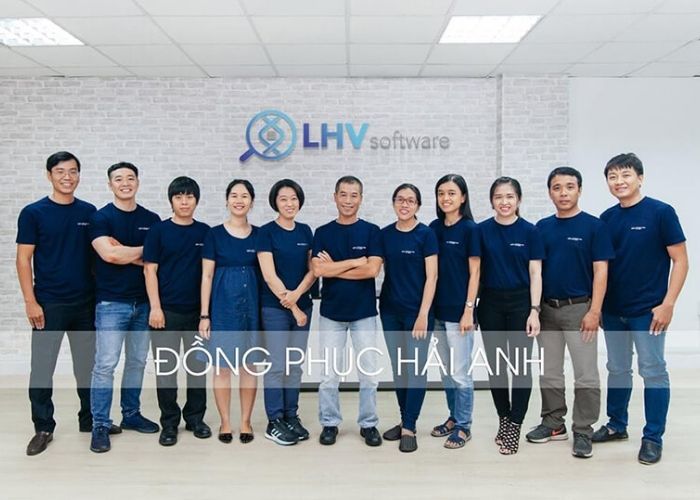 Áo đồng phục công ty mang đến hình ảnh chuyên nghiệp