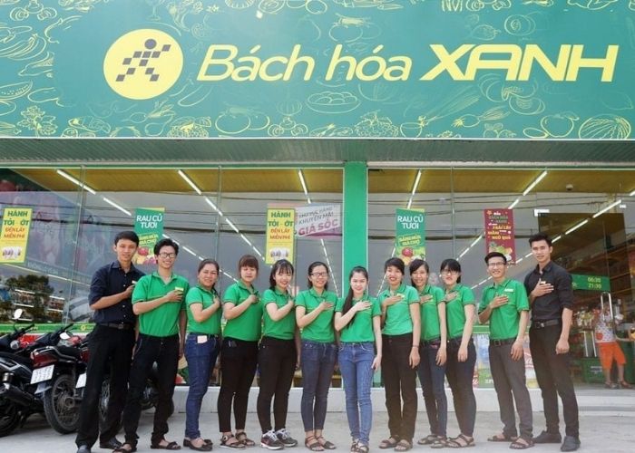 Đồng phục nhân viên bách hoá xanh bắt mắt