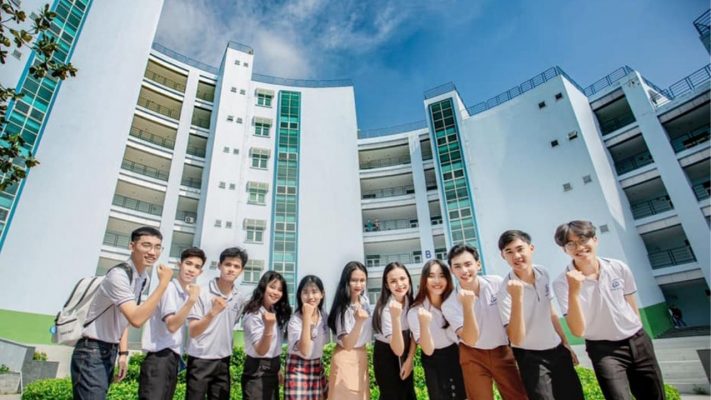 Đồng phục đại học công nghệ thông tin uit