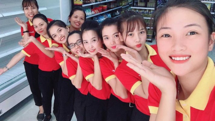 Đồng phục vinmart đại diện cho thương hiệu