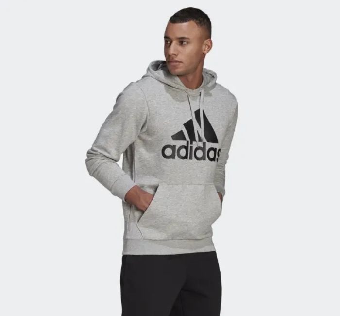 Mẫu hoodie xám với thiết kế đơn giản