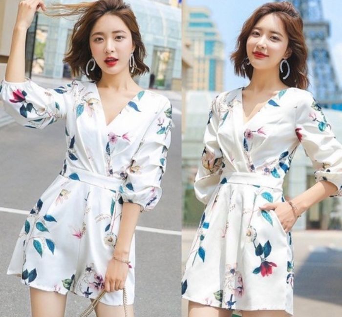 Hình ảnh cô nàng văn phòng cực khuyến rũ trong bộ đồ jumpsuit